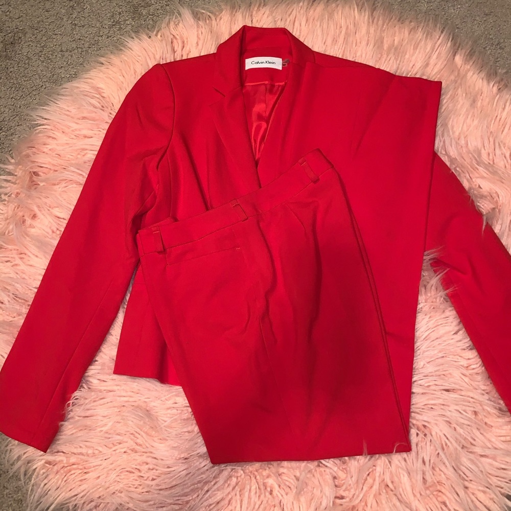 Calvin Klein 2 Piece Suit